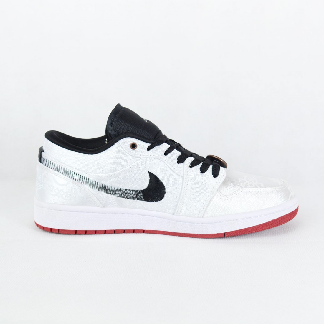 CLOT x Air Jordan 1 Low Fearless CU2804-100_LOW White/Black/White/University Red Sneakers